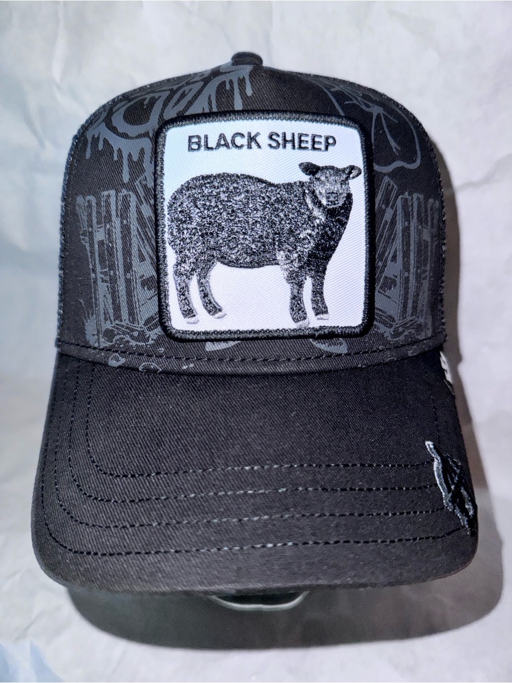 Goorin Bros. RARE SPECIAL EDITION
"ANARCHY BLACK SHEEP. Trucker Hat.
NWT.